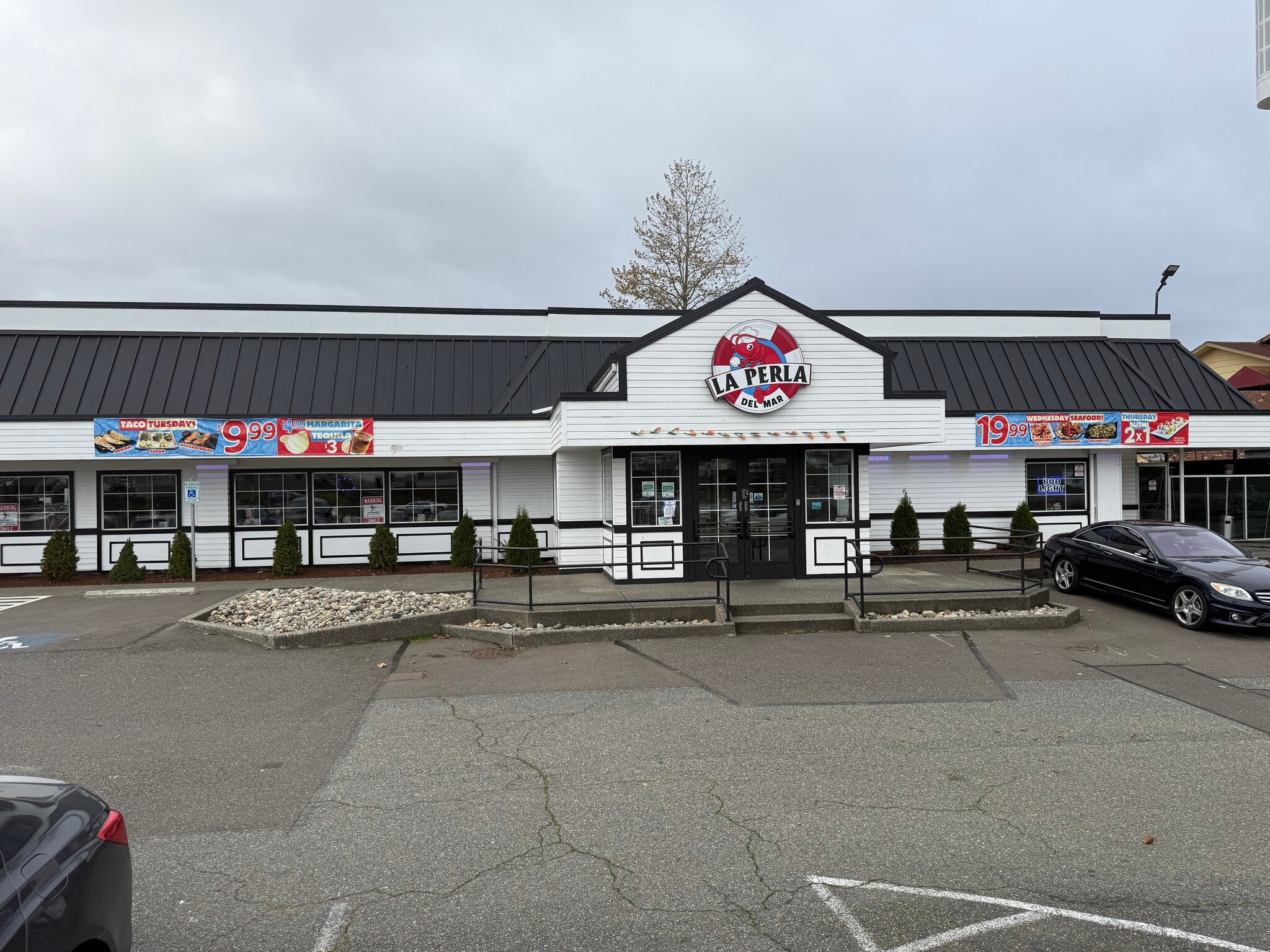 6812 Tacoma Mall Blvd, Tacoma, WA for Sale