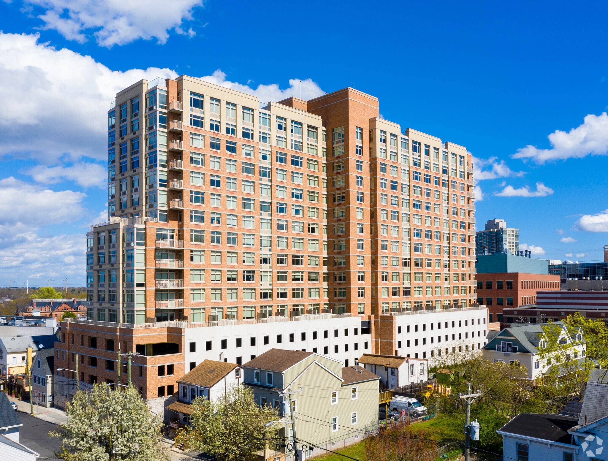 15 Easton Ave, New Brunswick, NJ for Rent