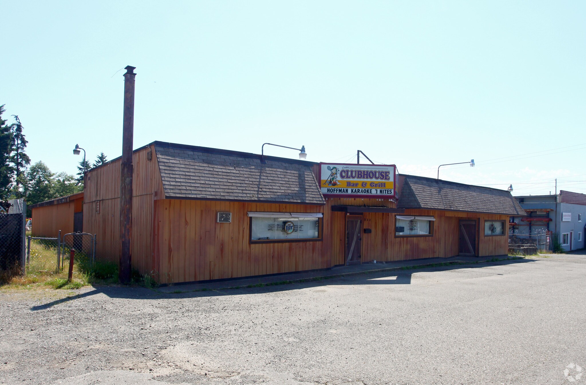 332 S National Ave Bremerton, WA 98312 Retail Property for Sale on