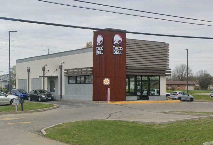 2235 State St, Chester, IL for Sale