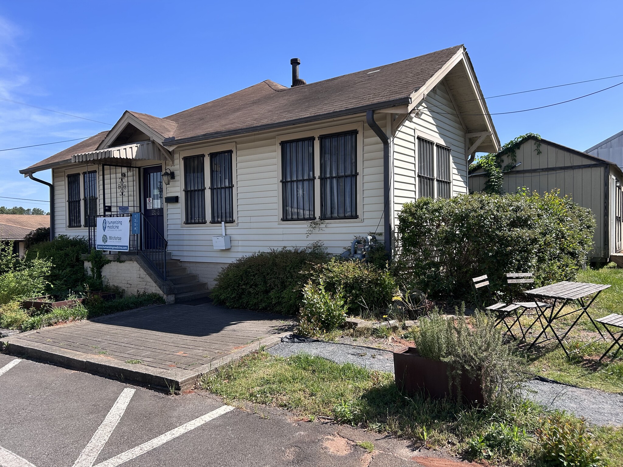 135 Maple St, Avondale Estates, GA for Rent