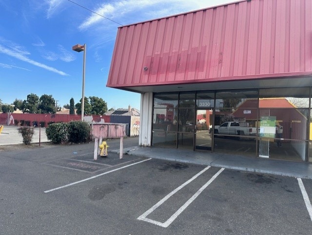 3320-3330 McHenry Ave, Modesto, CA for Rent