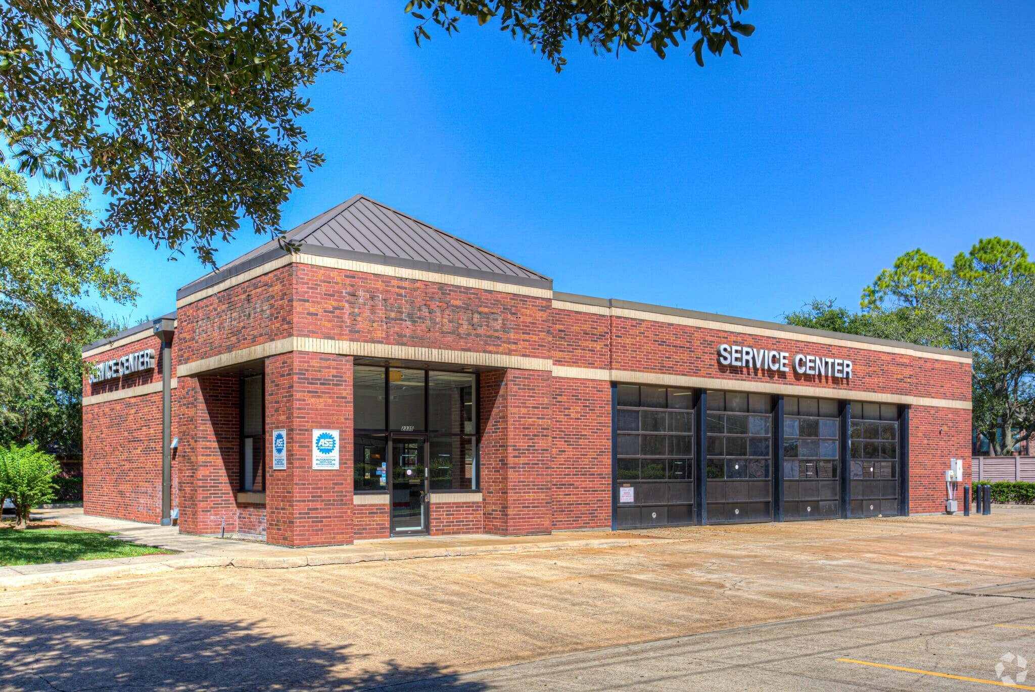 2335 Old Mill Rd Sugar Land, TX 77478 Retail Property for Sale on