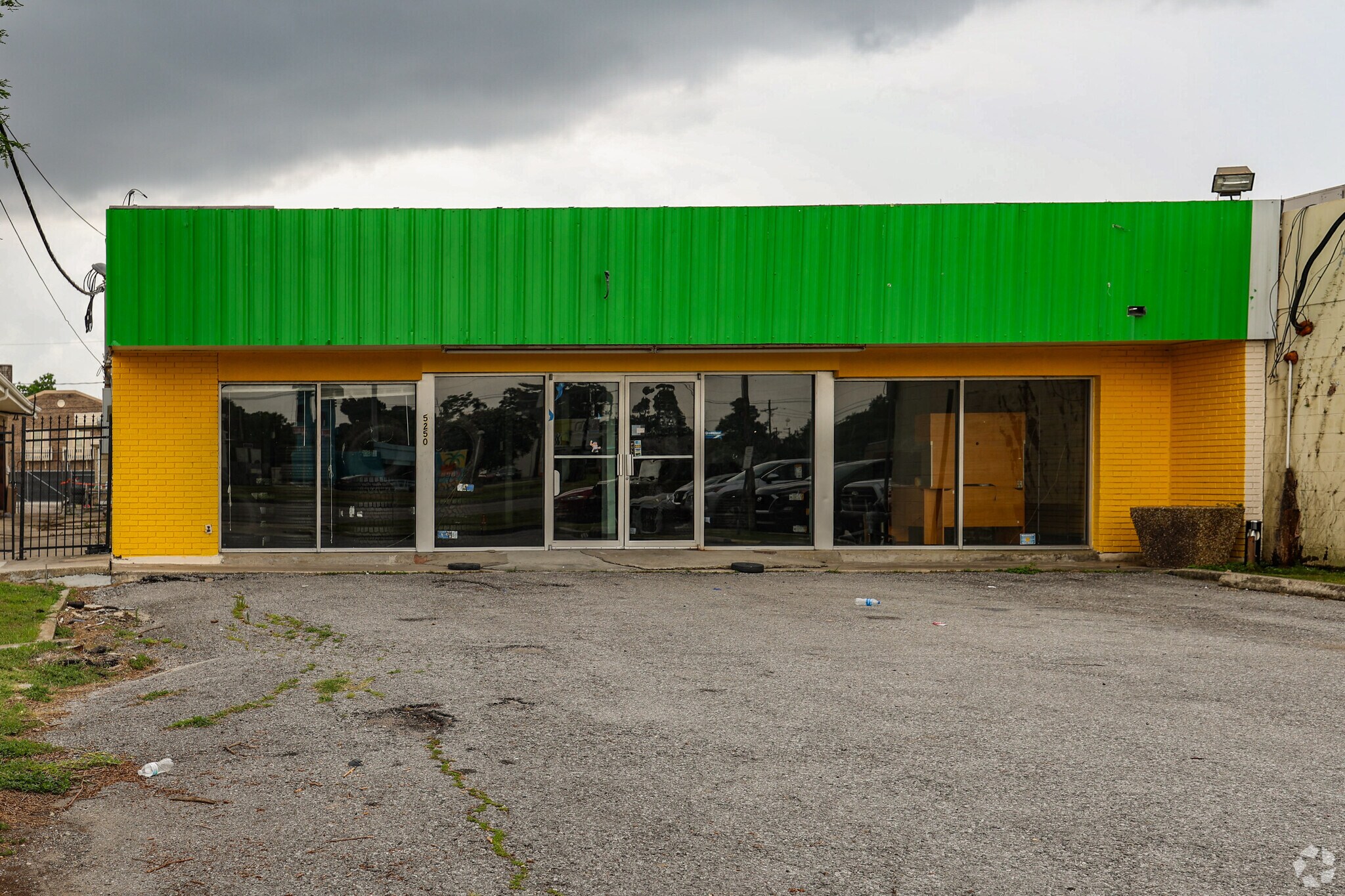 5250 Veterans Blvd, Metairie, LA for Sale