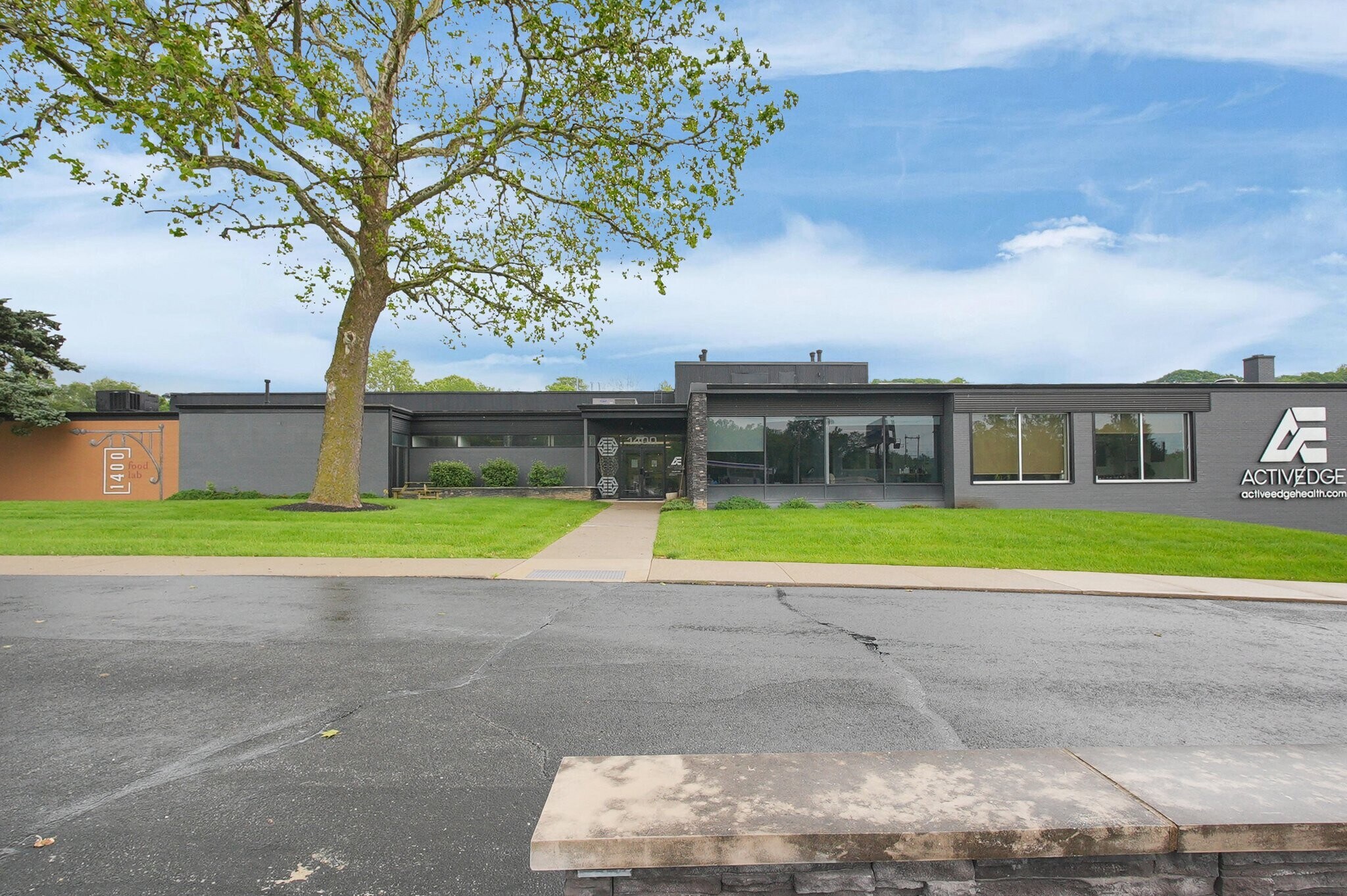 1400 Dublin Rd, Columbus, OH for Rent