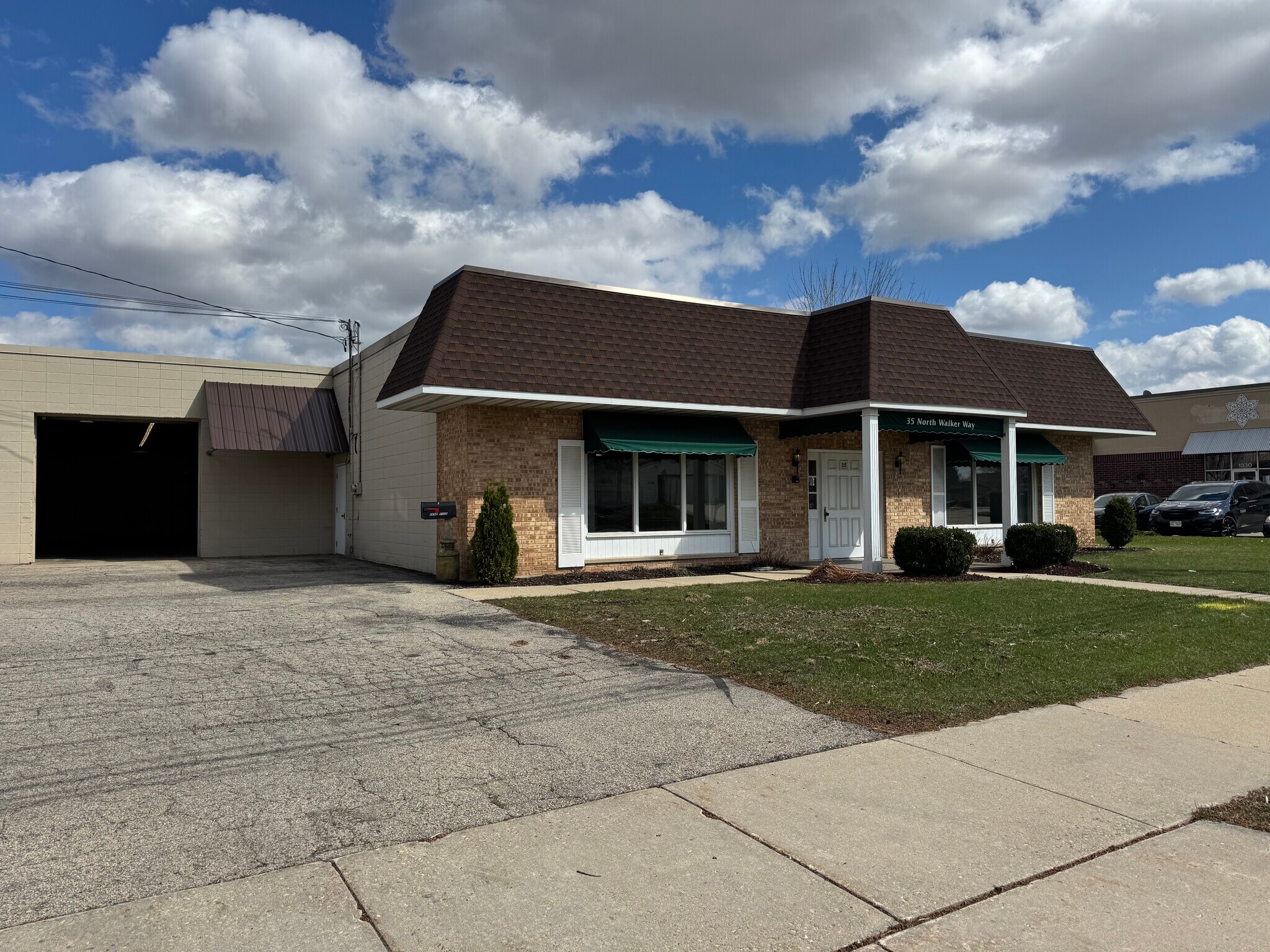 35 N Walker Way, Sun Prairie, WI for Rent