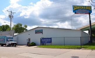 Cedar Rapids, IA Freestanding - 1207 G Ave NE