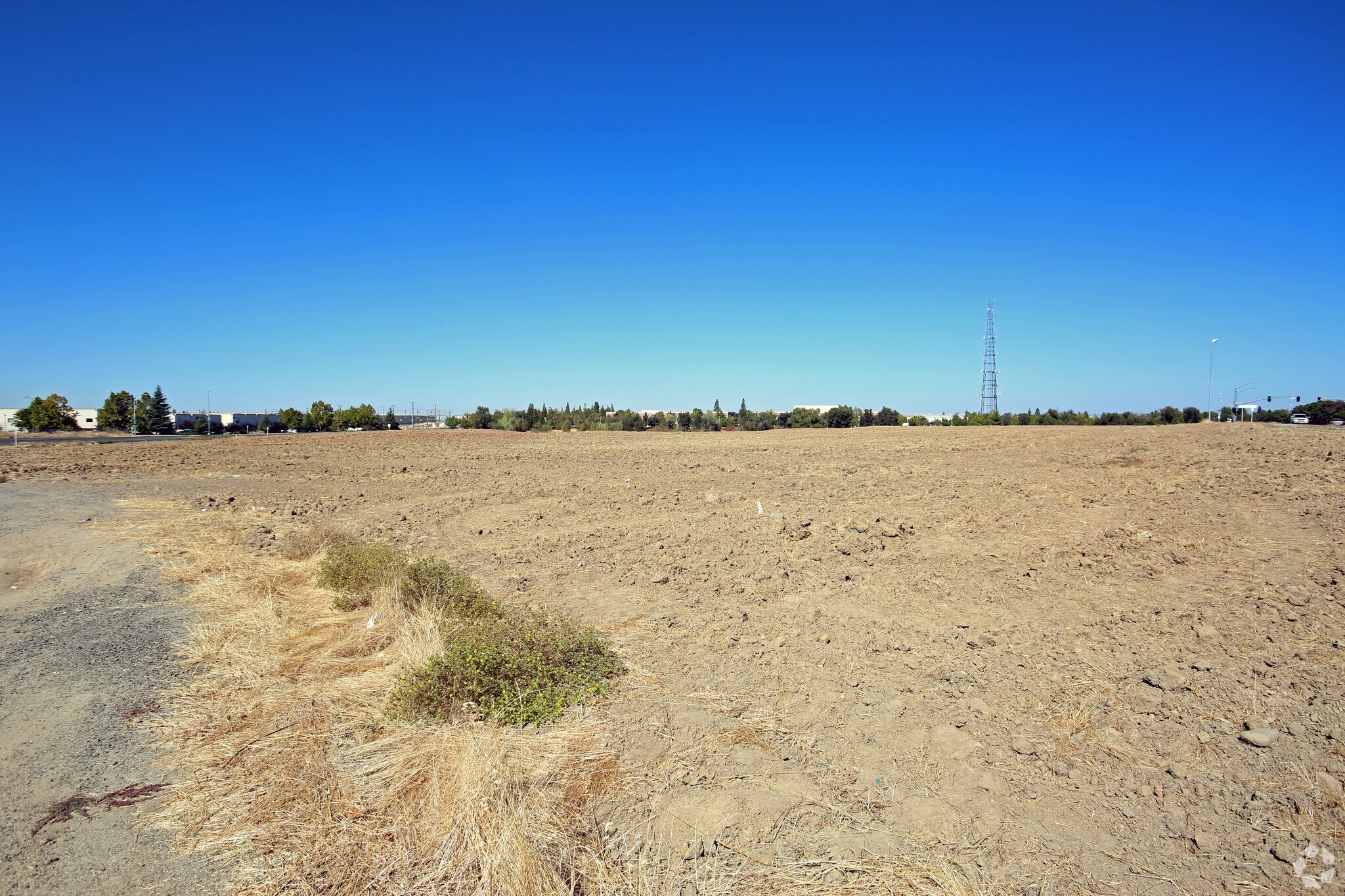 8150 Industrial Ave, Roseville, CA for Sale
