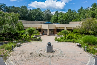 Avon, CT Flex - 135 Darling Dr