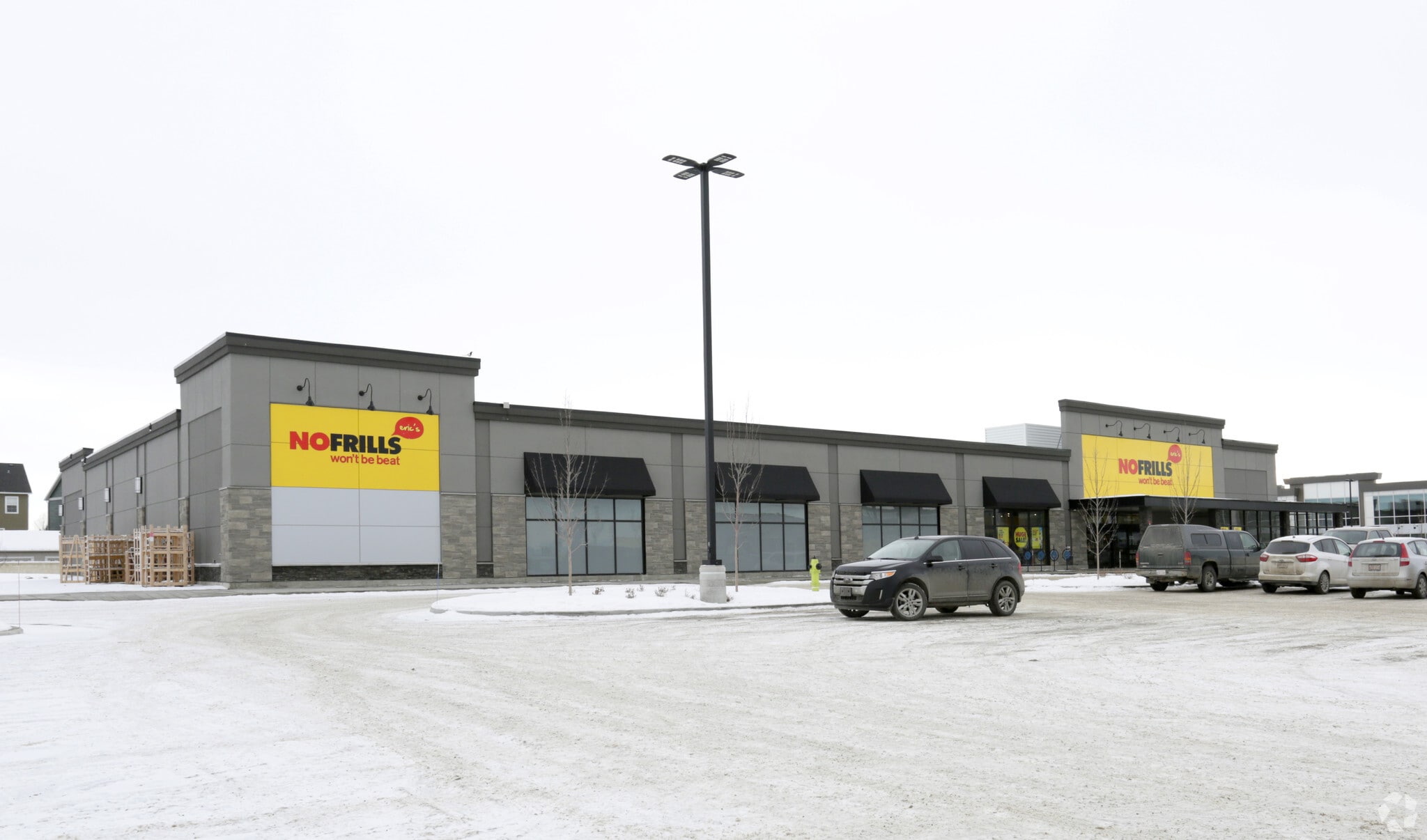 100 Rainbow Rd, Chestermere, AB for Rent