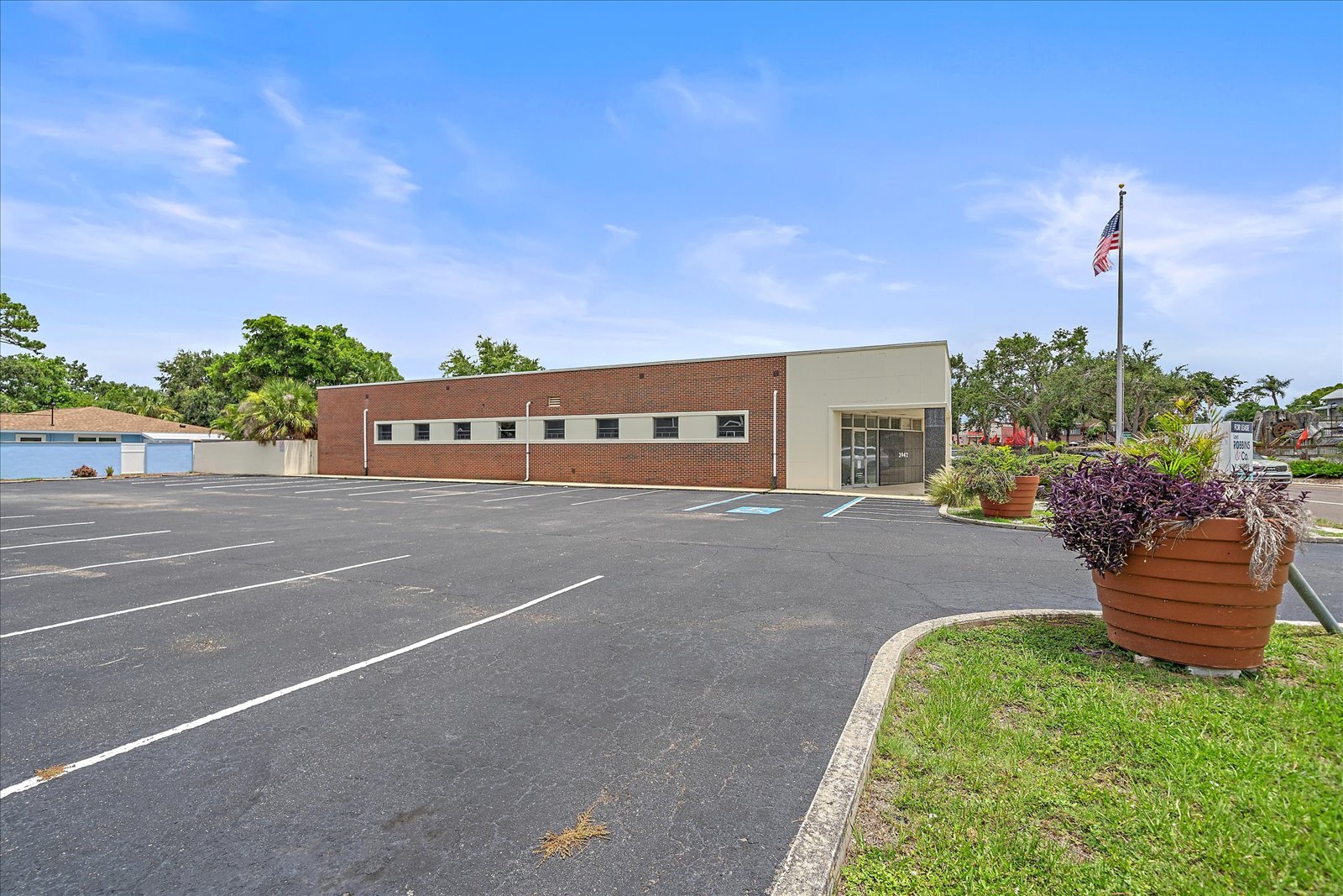 3942 N Tamiami Trl, Sarasota, FL for Rent