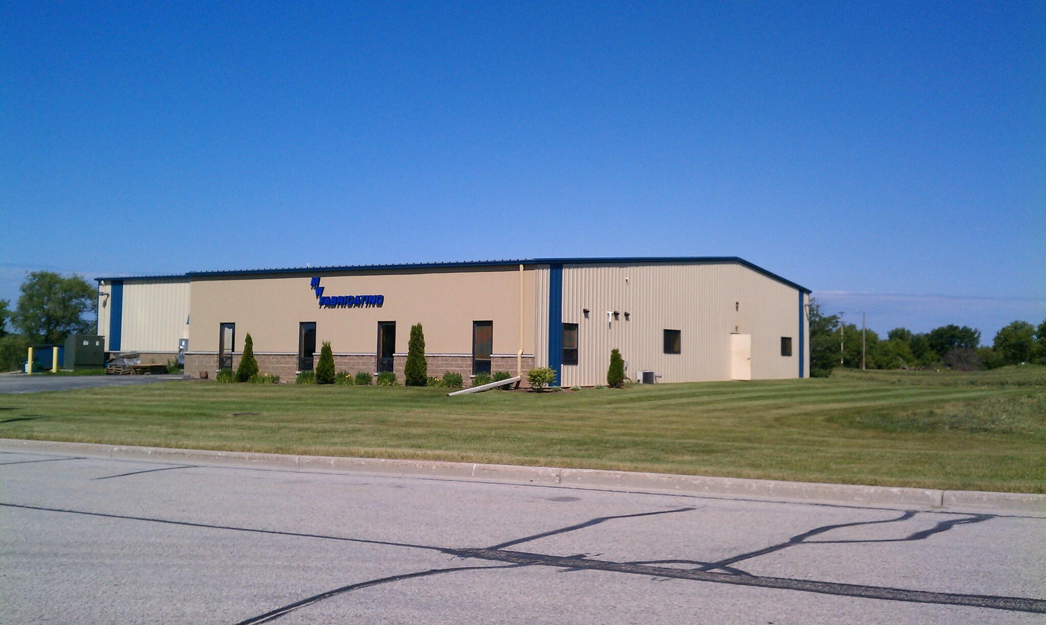 755 Tower Dr, Fredonia, WI for Sale