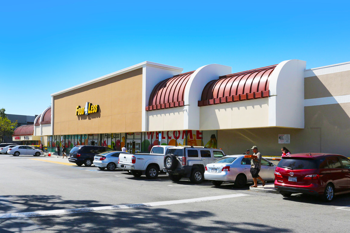 301-431 E 1st St, Santa Ana, CA for Rent