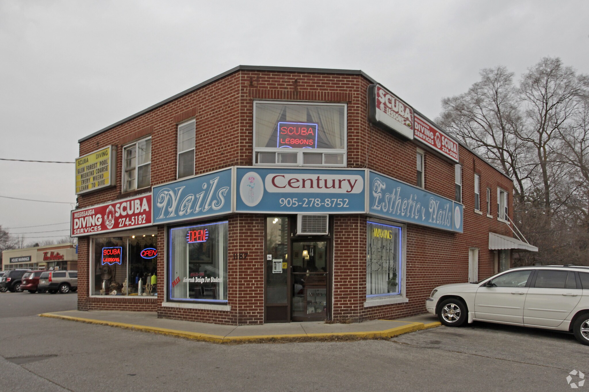 1187 Hurontario St, Mississauga, ON for Sale