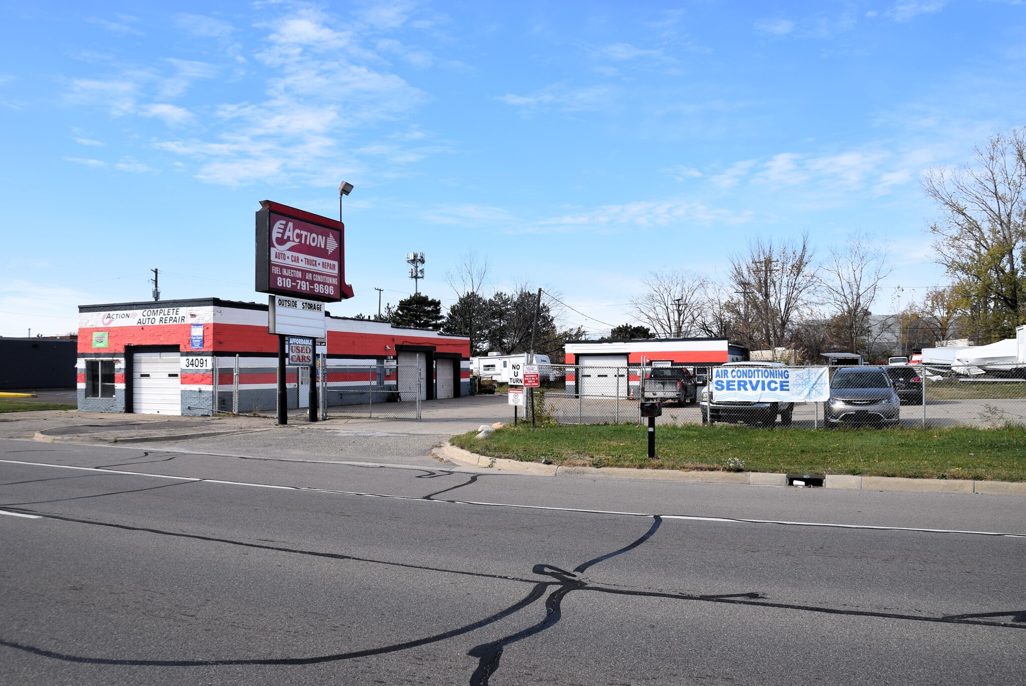 34091 Groesbeck Hwy, Clinton Township, MI for Sale