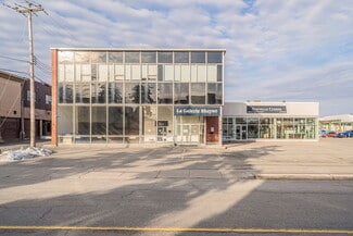 Mont-Royal, QC Office, Office/Retail, Industrial - 5441-5471 Av Royalmount