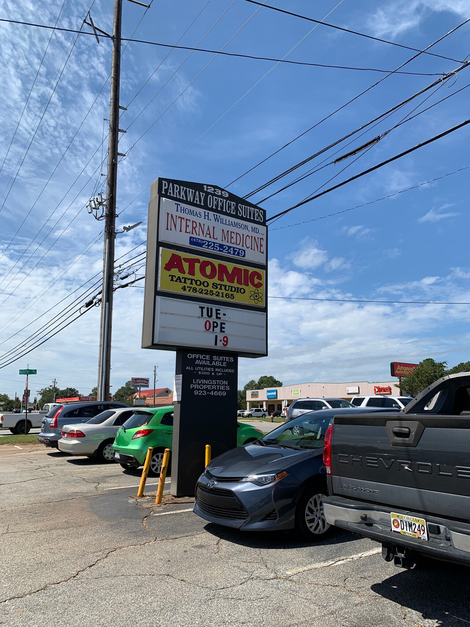 1239 Russell Pkwy, Warner Robins, GA for Sale