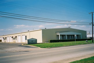 Irving, TX Flex - 301-363 N Briery Rd