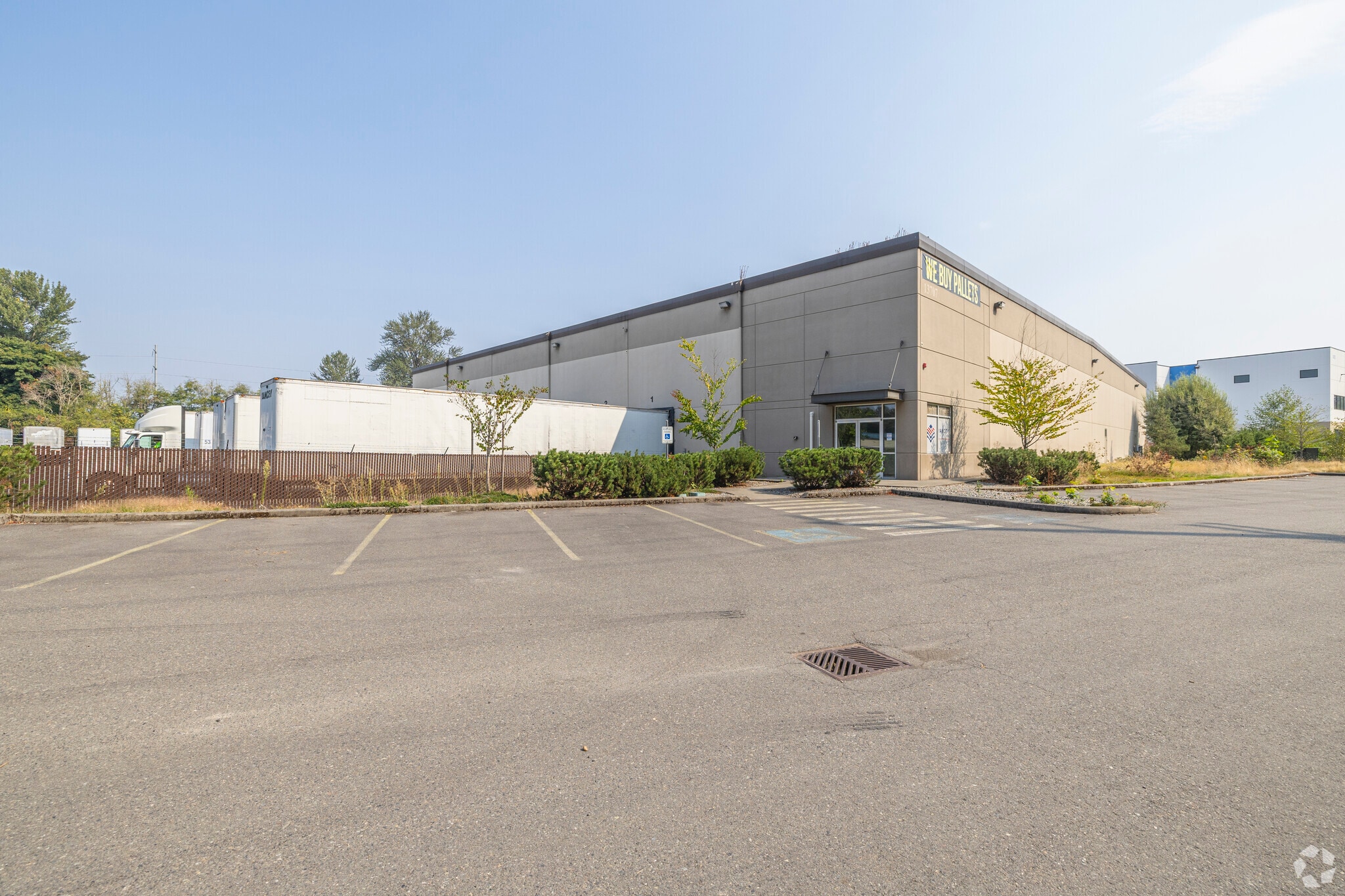 13707 Pioneer Way E, Puyallup, WA for Rent