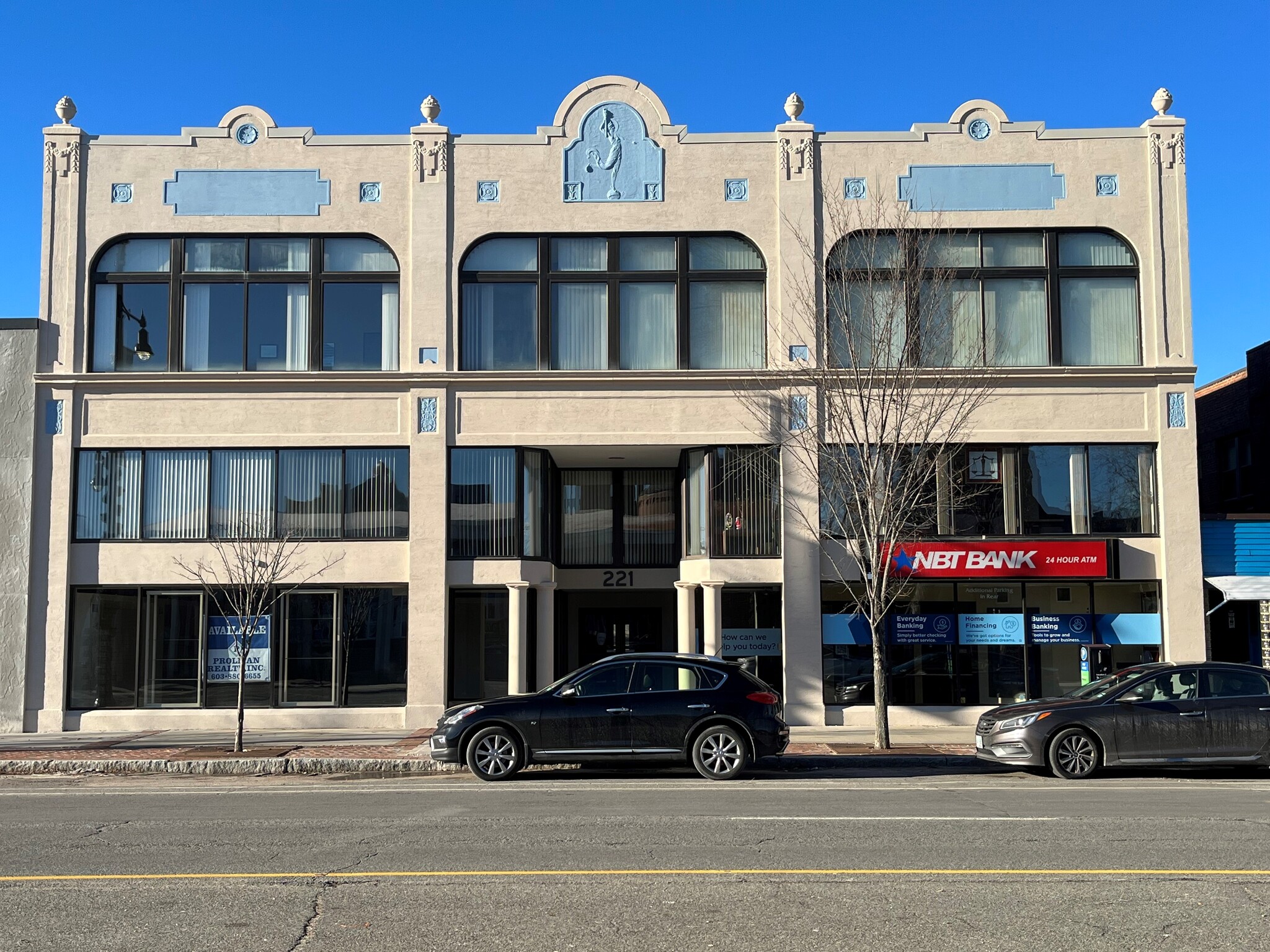 221 Main St, Nashua, NH for Sale