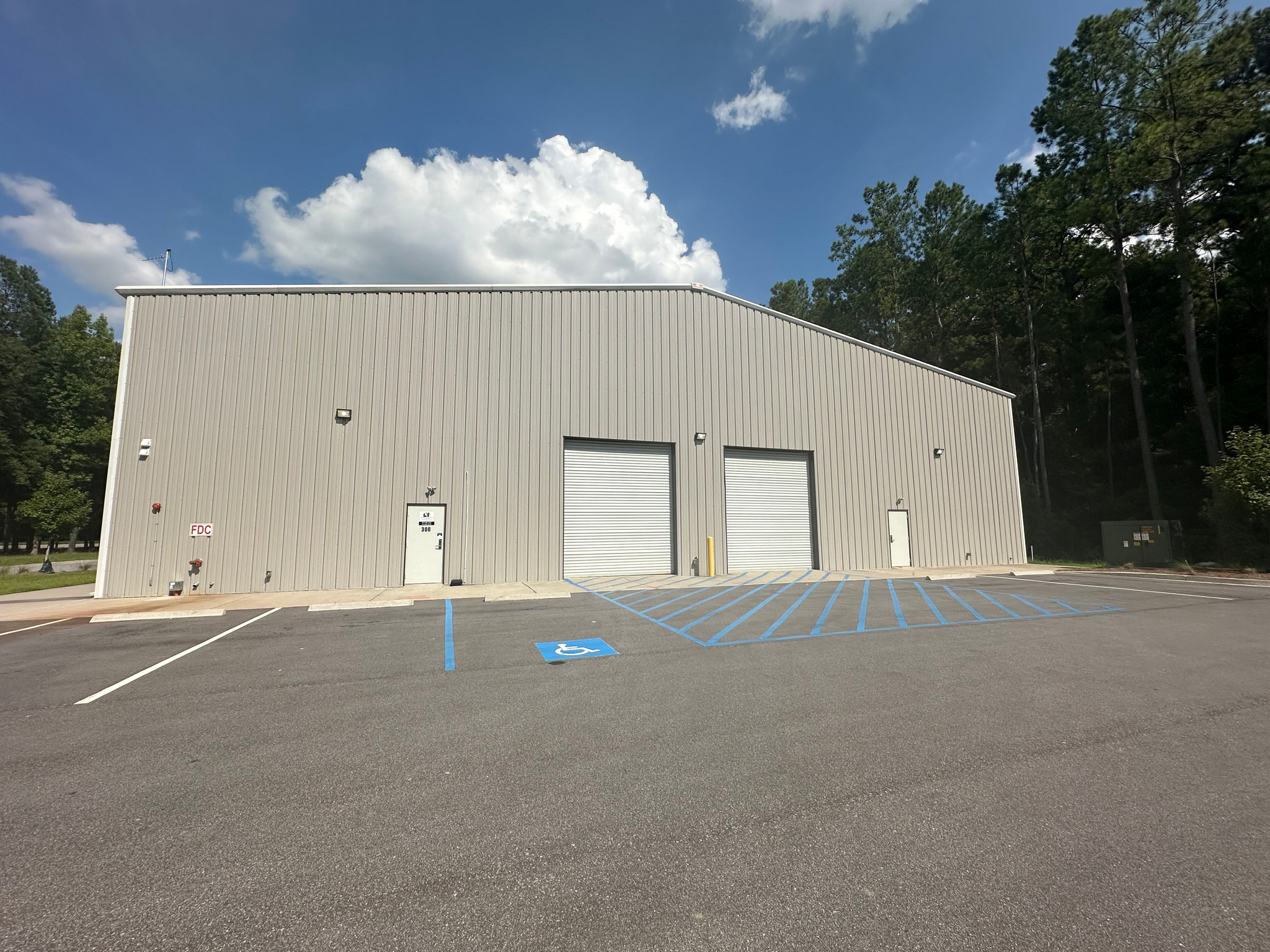 1056 Business Park Rd, Summerville, SC for Rent