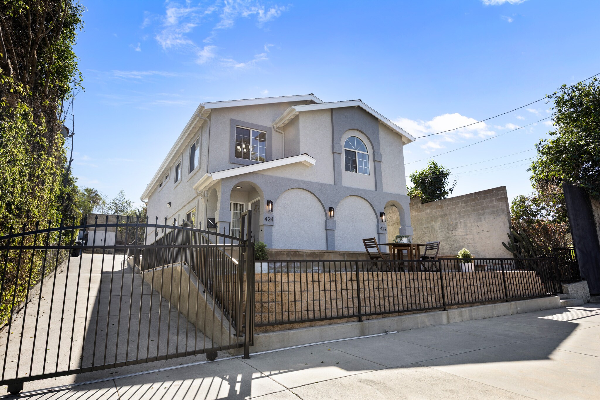 422 Parkman Ave, Los Angeles, CA for Sale