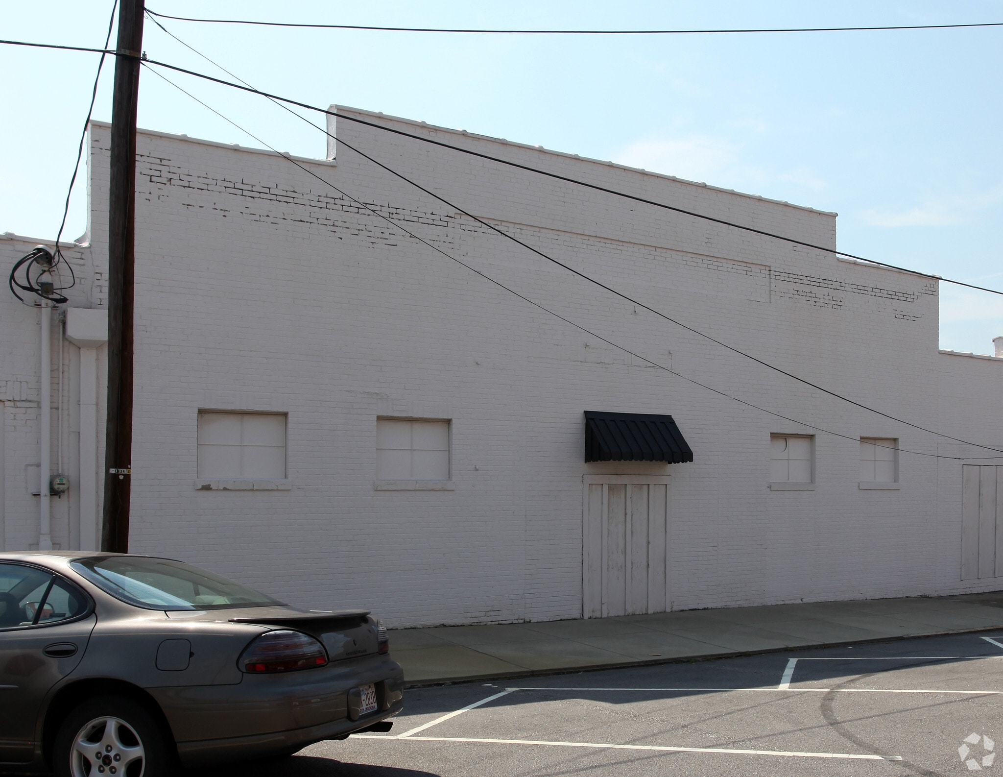 117 W Vance St Zebulon, NC 27597 Retail Property for Sale on