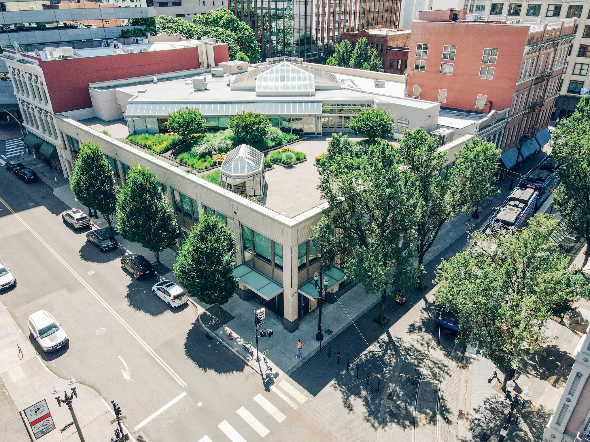 135 SW Taylor St, Portland, OR for Rent
