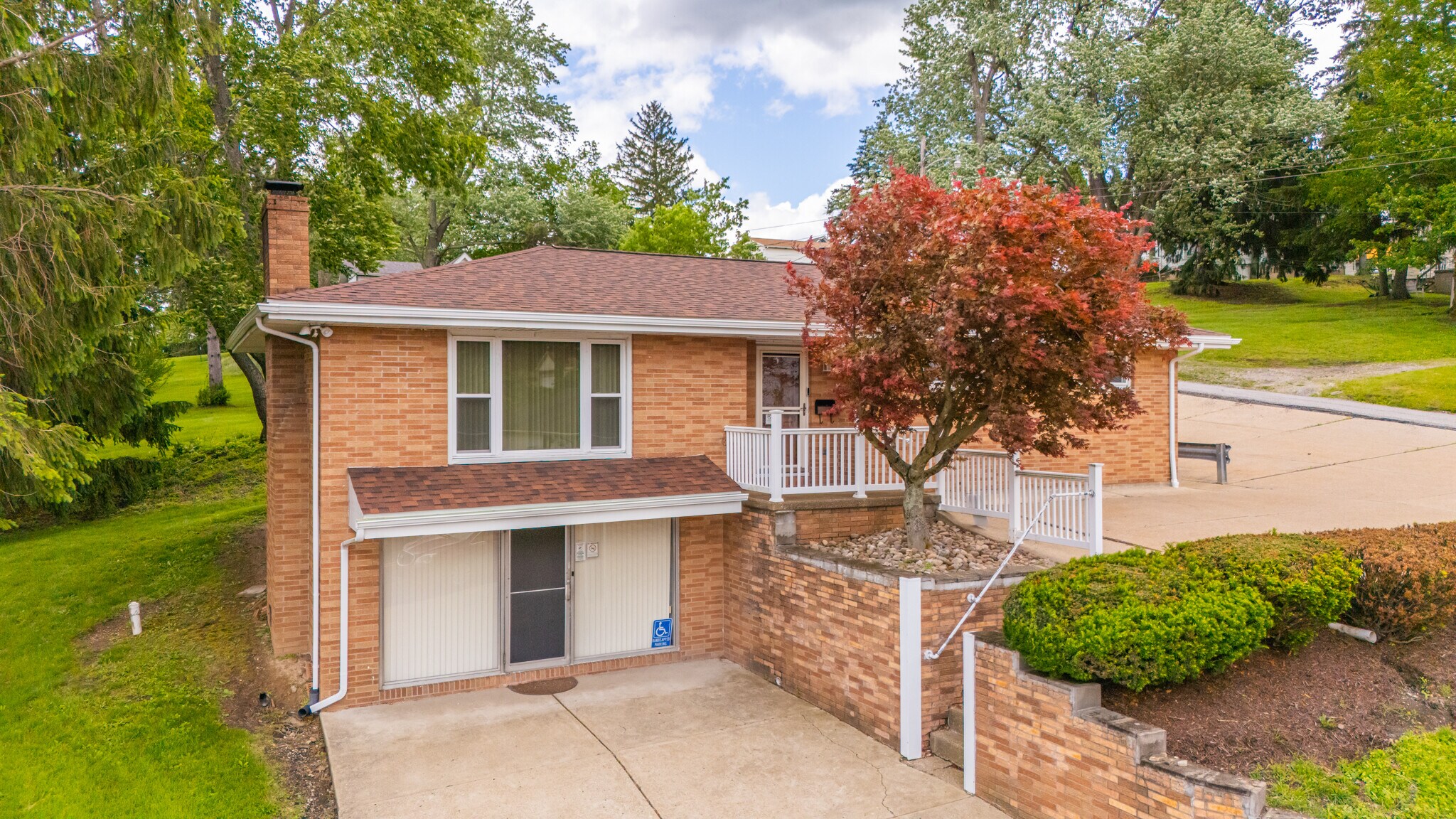 99 N Sugar St, Saint Clairsville, OH for Sale