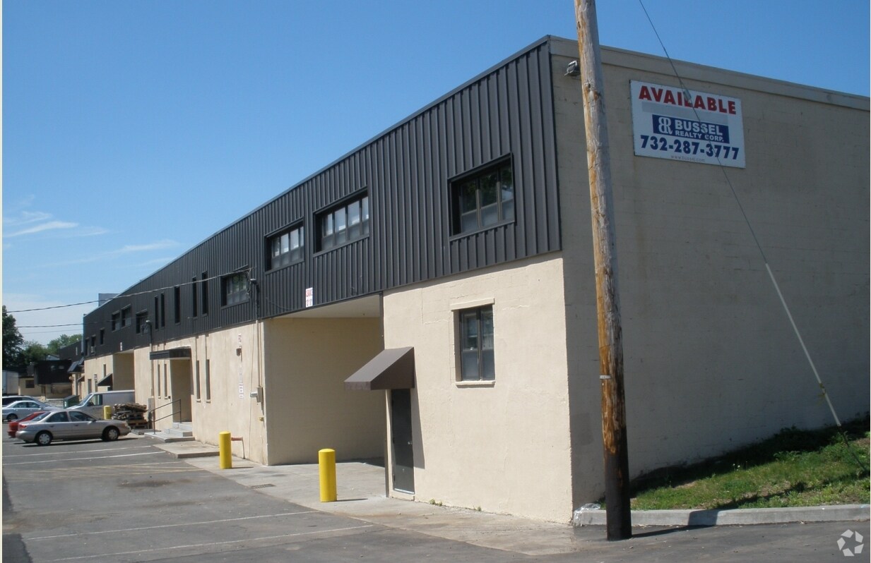 1001 Roosevelt Ave Carteret, NJ 07008 Industrial Property for Lease