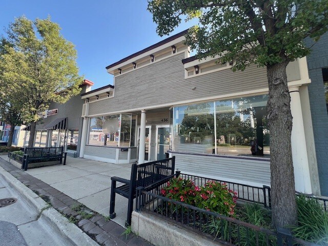 436-438 W Virginia St, Crystal Lake, IL for Rent