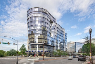 Arlington, VA Office, Retail - 800 N Glebe Rd