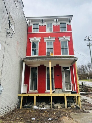 Cincinnati, OH undefined - 1699 Westwood Ave