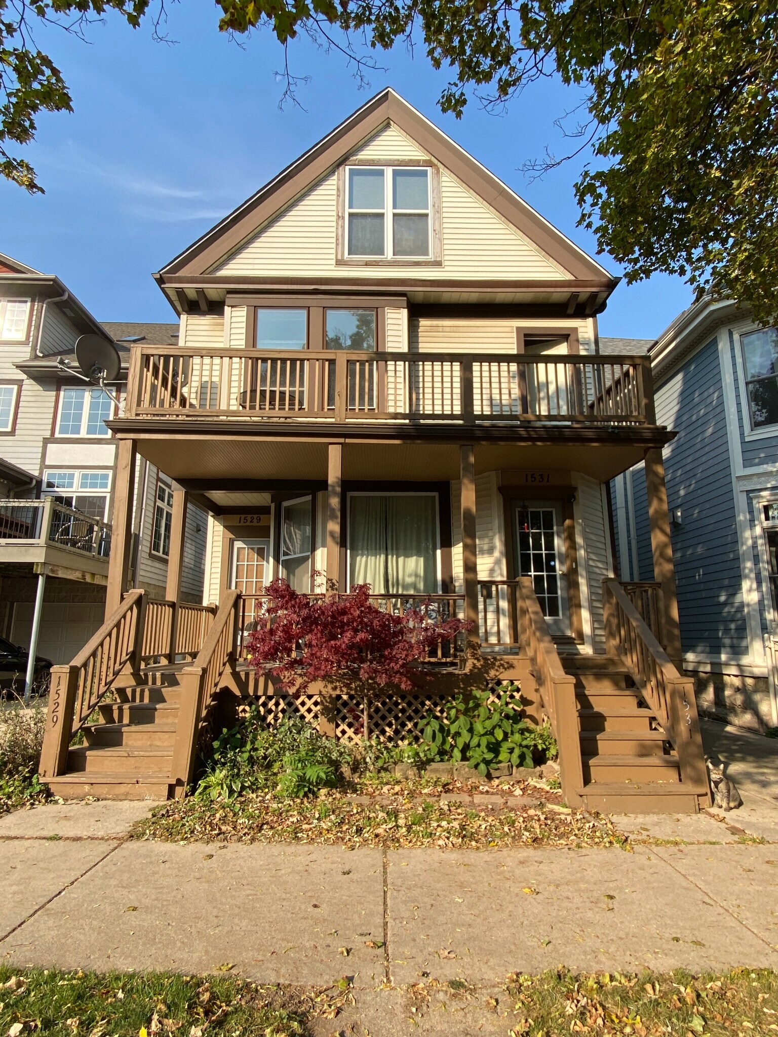1529 N Cass St, Milwaukee, WI for Sale