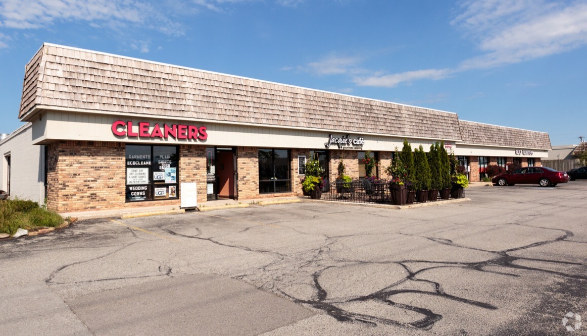 9830 N Michigan Rd, Carmel, IN for Rent