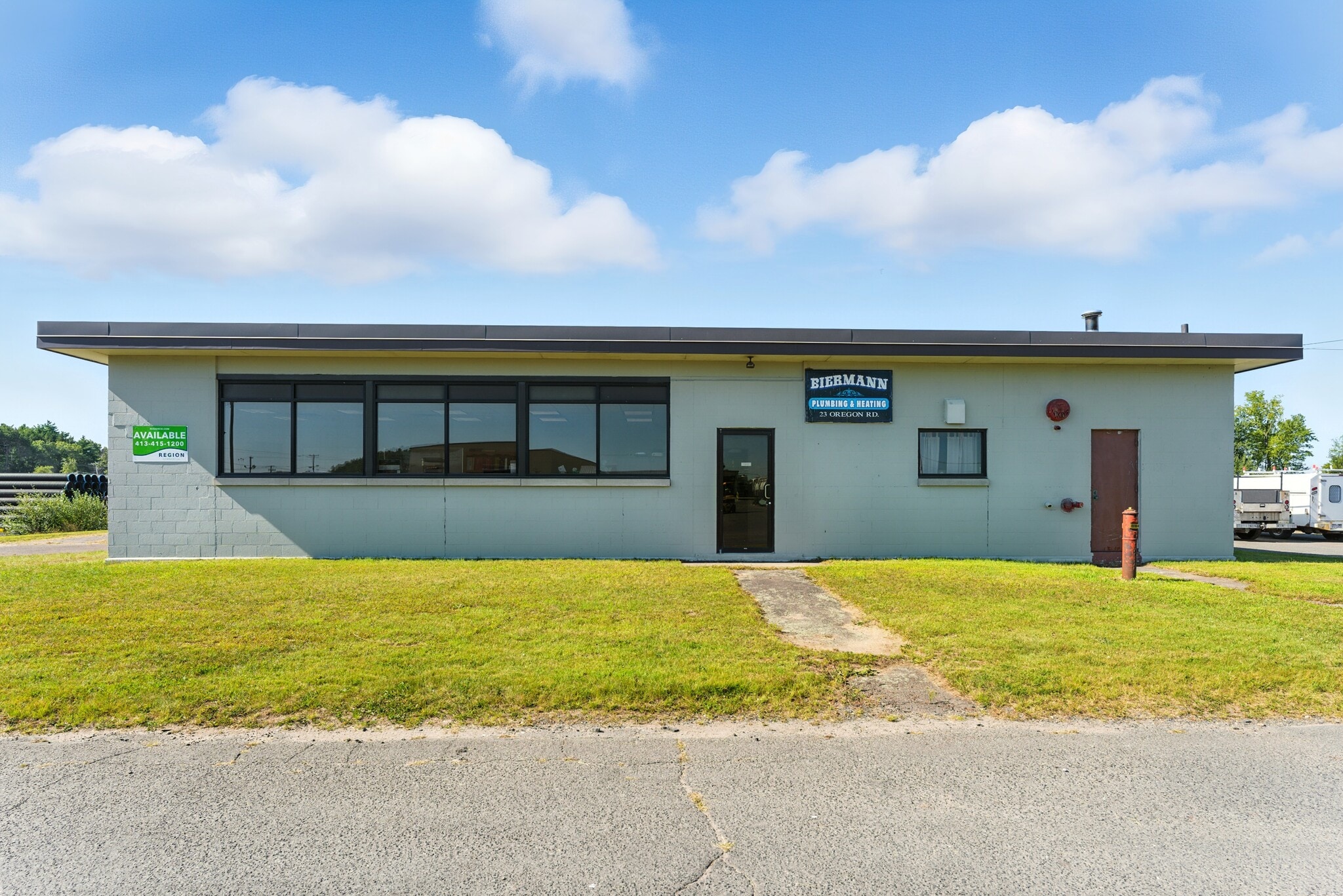 23 Oregon Rd, Ludlow, MA for Sale