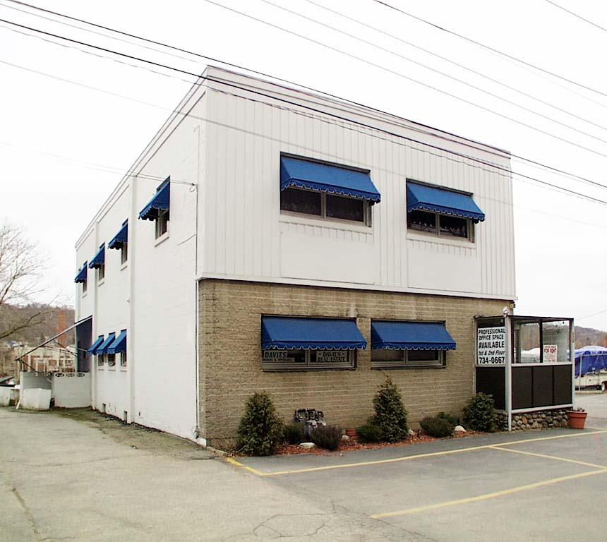 112 Pershing St, Ansonia, CT for Rent