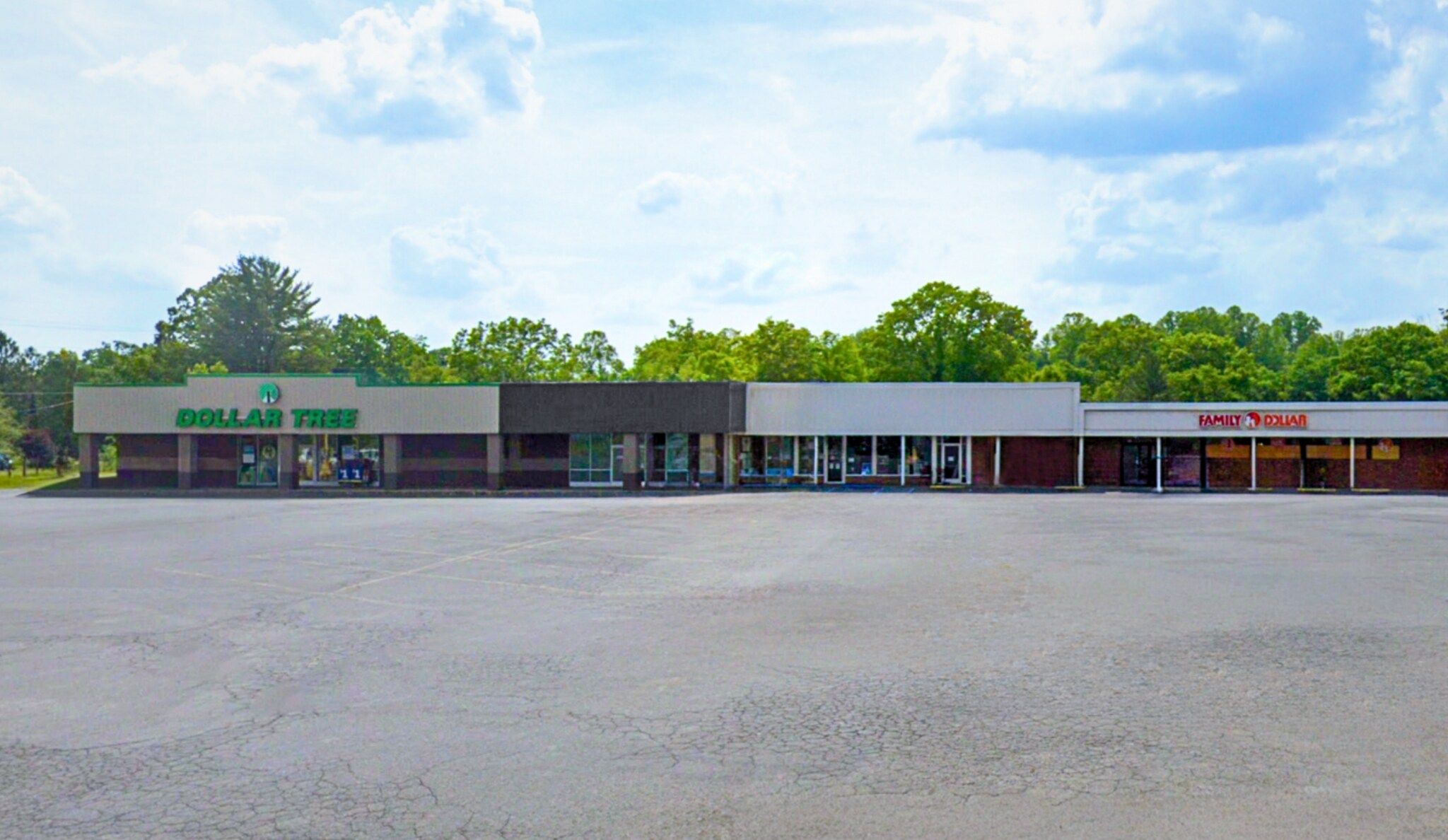 803 Main St E, Oak Hill, WV for Rent