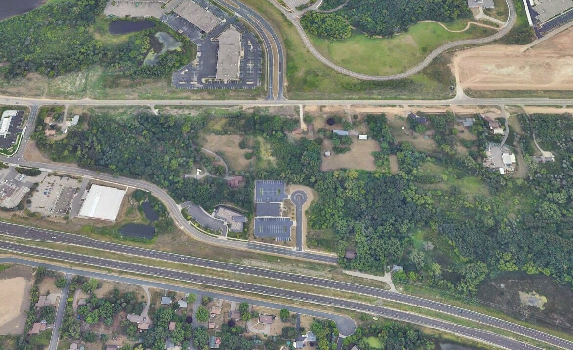 640-670 Lone Oak Rd, Eagan, MN for Sale