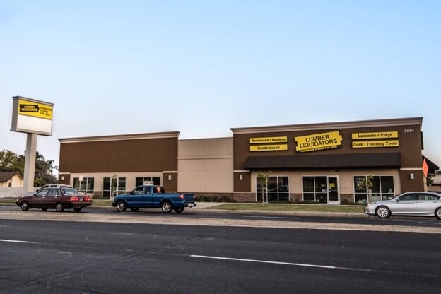 3601 Ming Ave, Bakersfield, CA for Sale