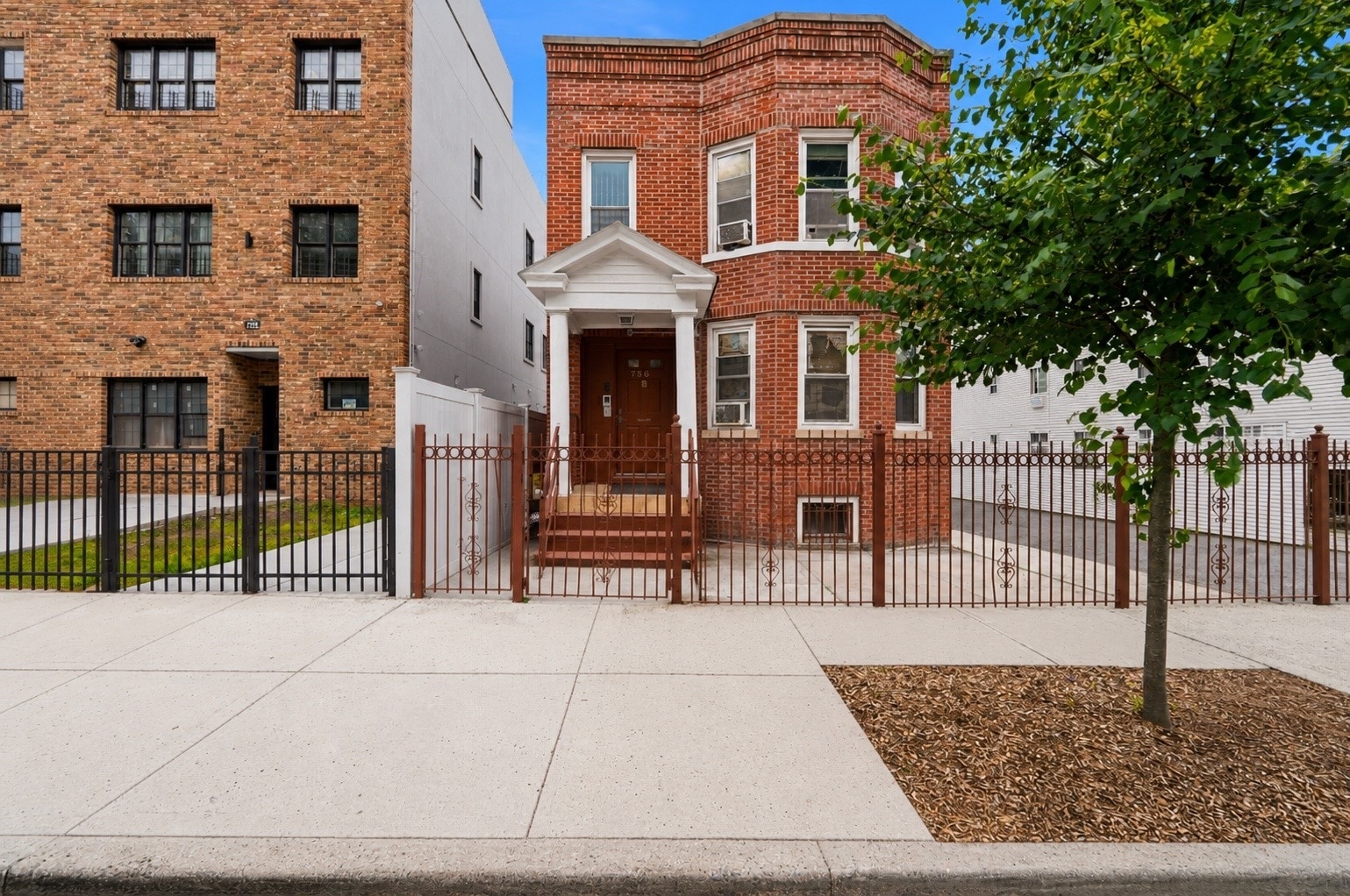 756 E 223rd St, Bronx, NY for Sale
