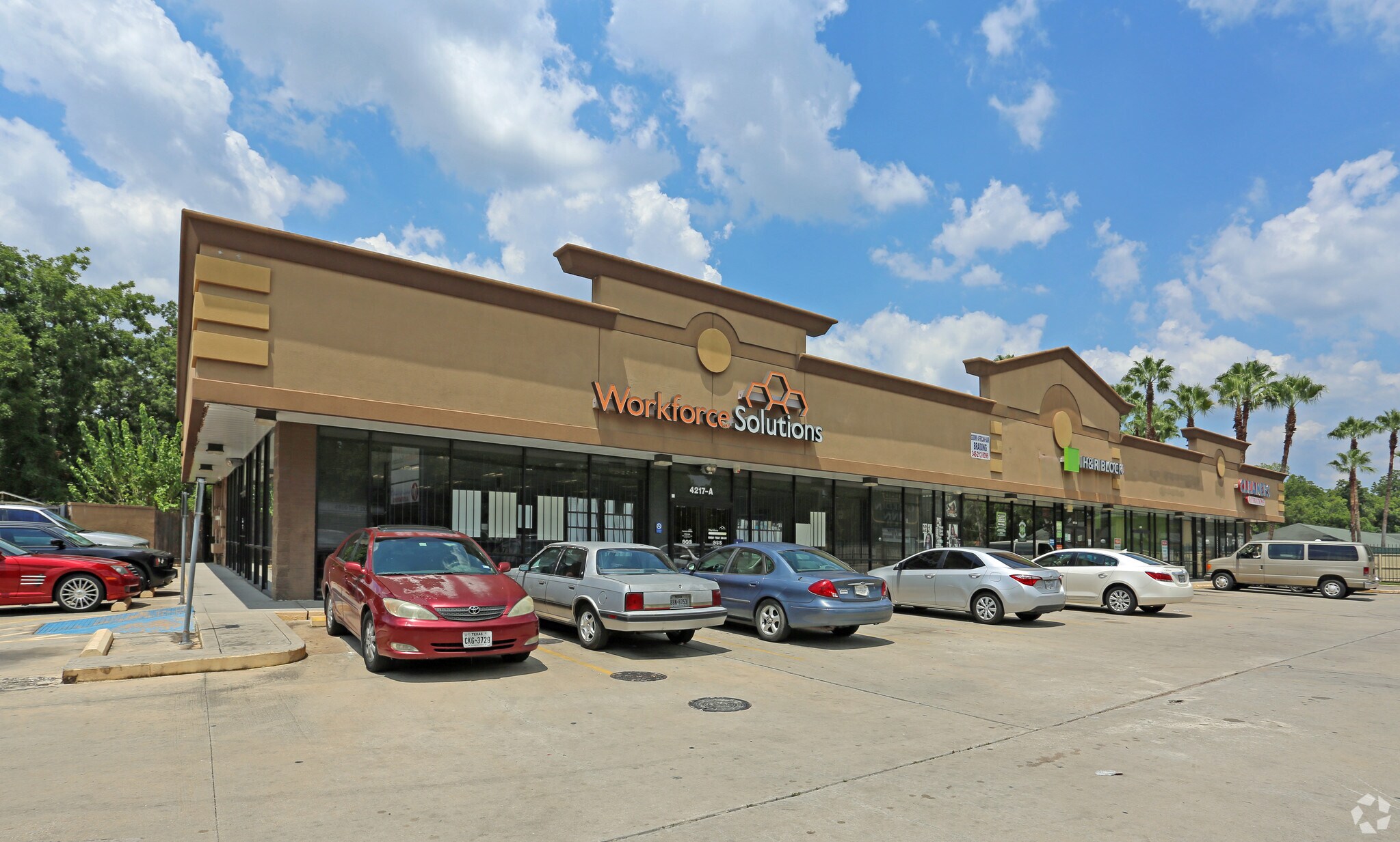 4217 Tidwell Rd Houston, TX 77093 Retail Property for Sale on