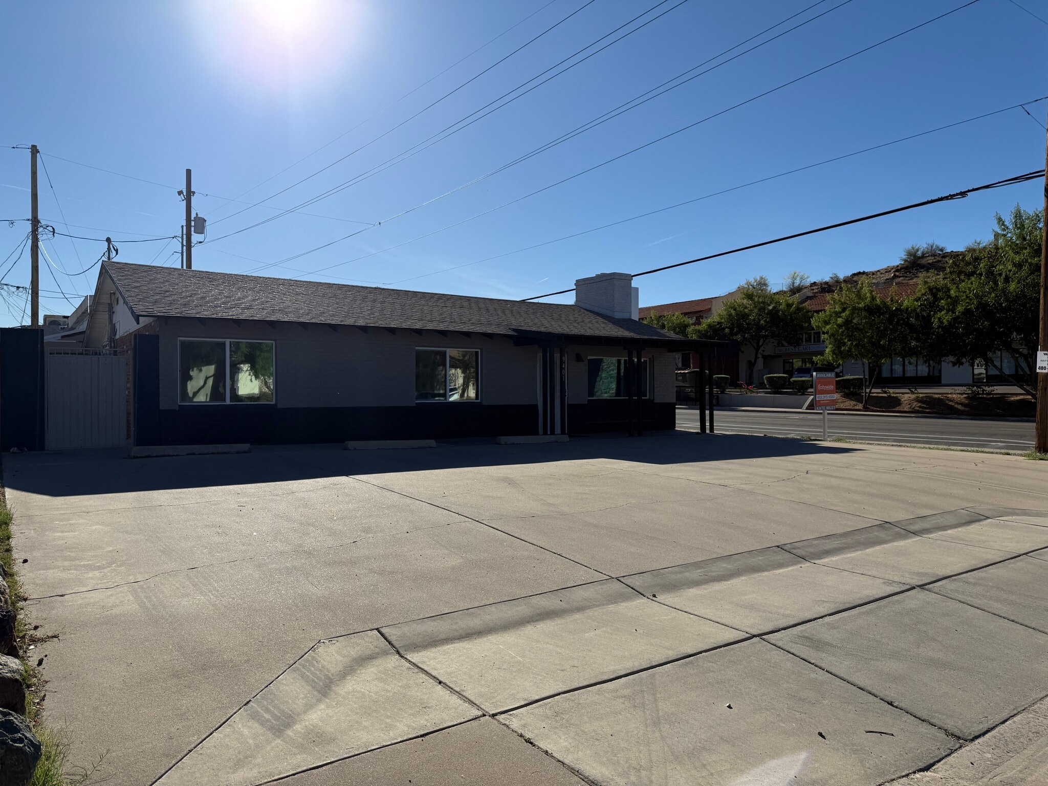 9401 N 3rd Dr, Phoenix, AZ for Rent