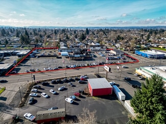 2908 2910 Market St NE  