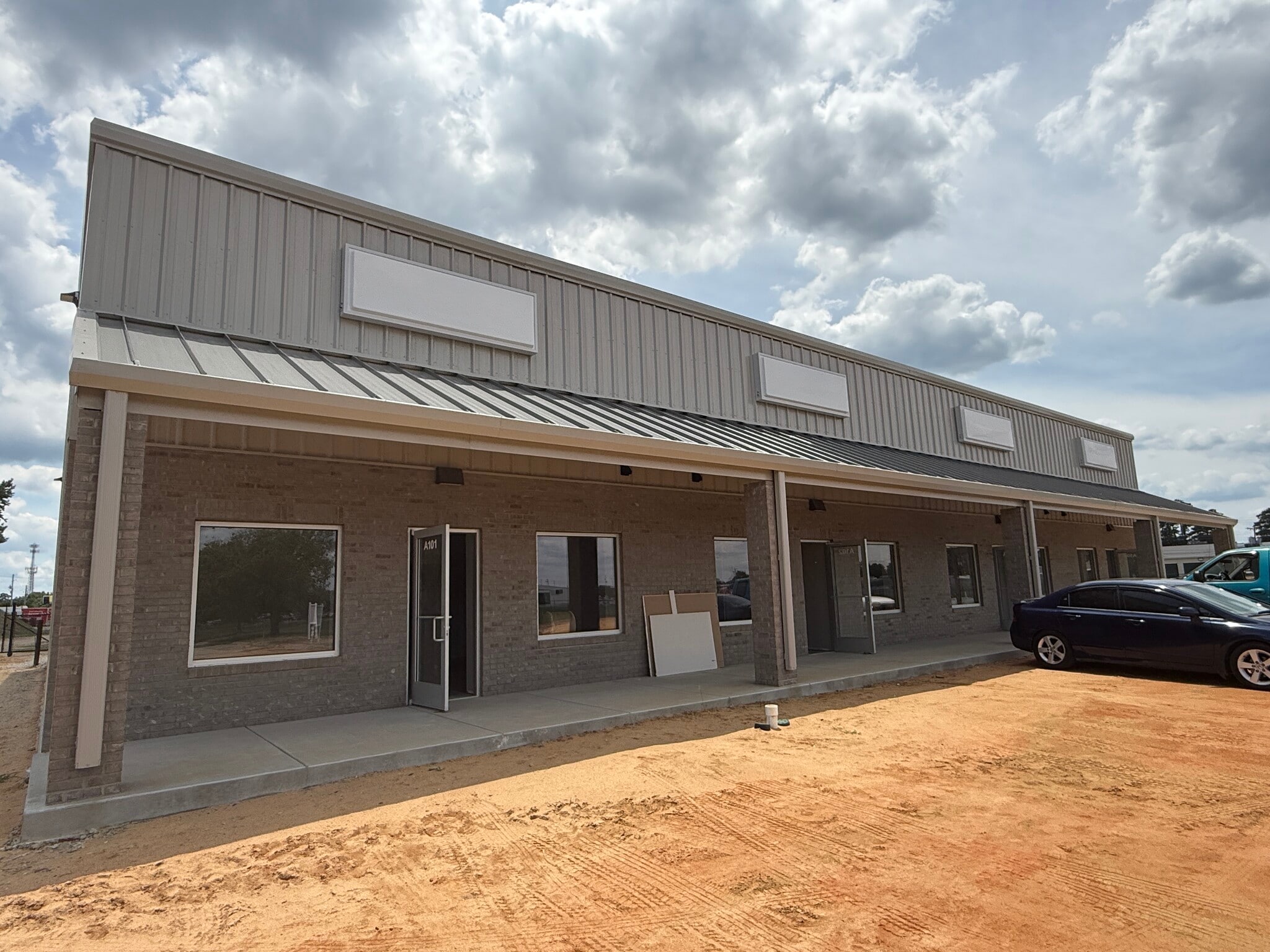 1001 Woodridge Dr, Lumberton, NC for Rent