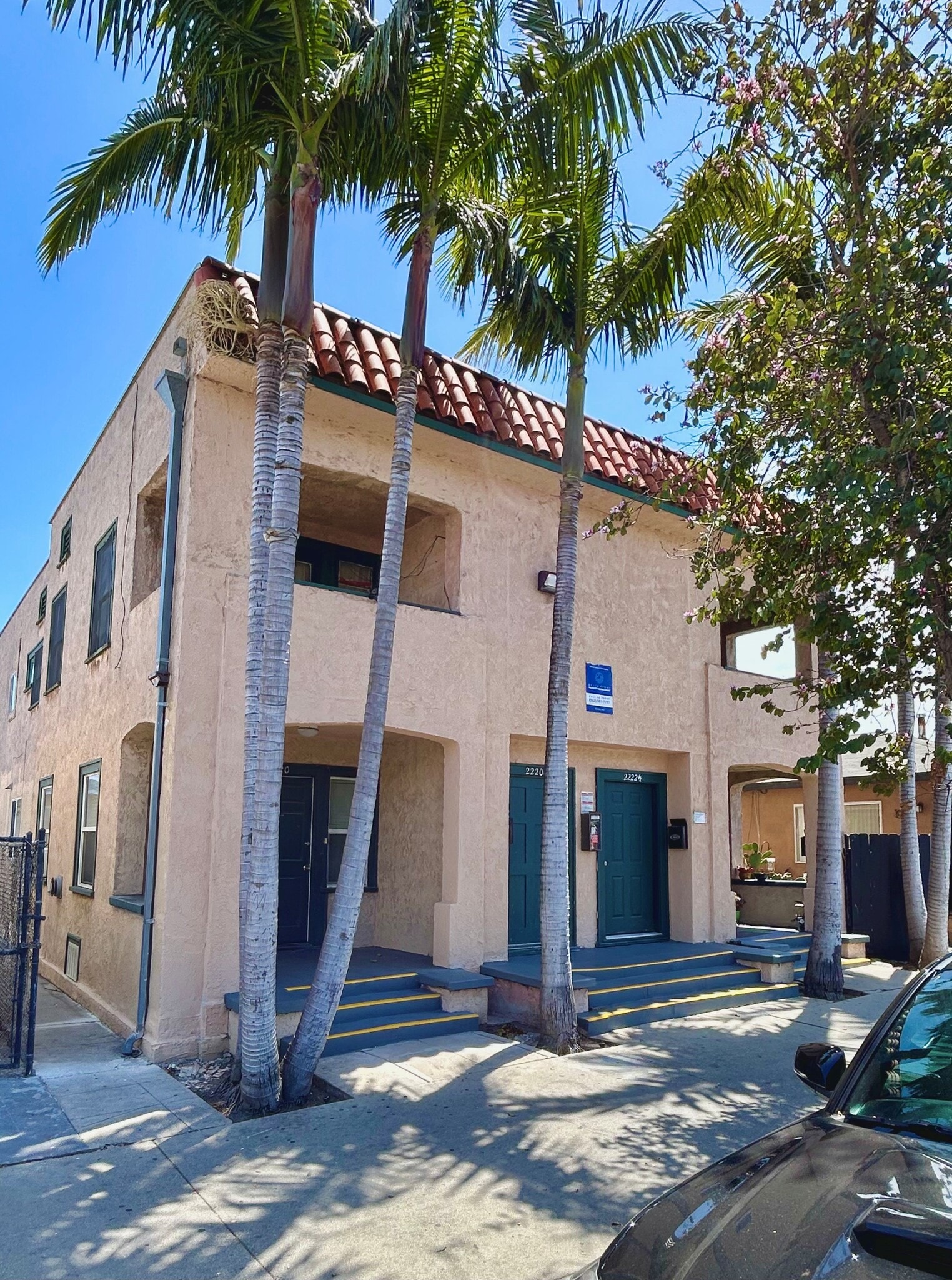 2220 S Pacific Ave, San Pedro, CA for Sale