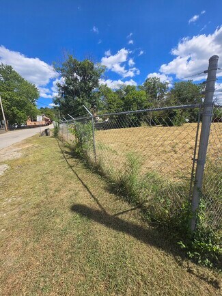 Campton, KY Commercial - 9999 Mill Street