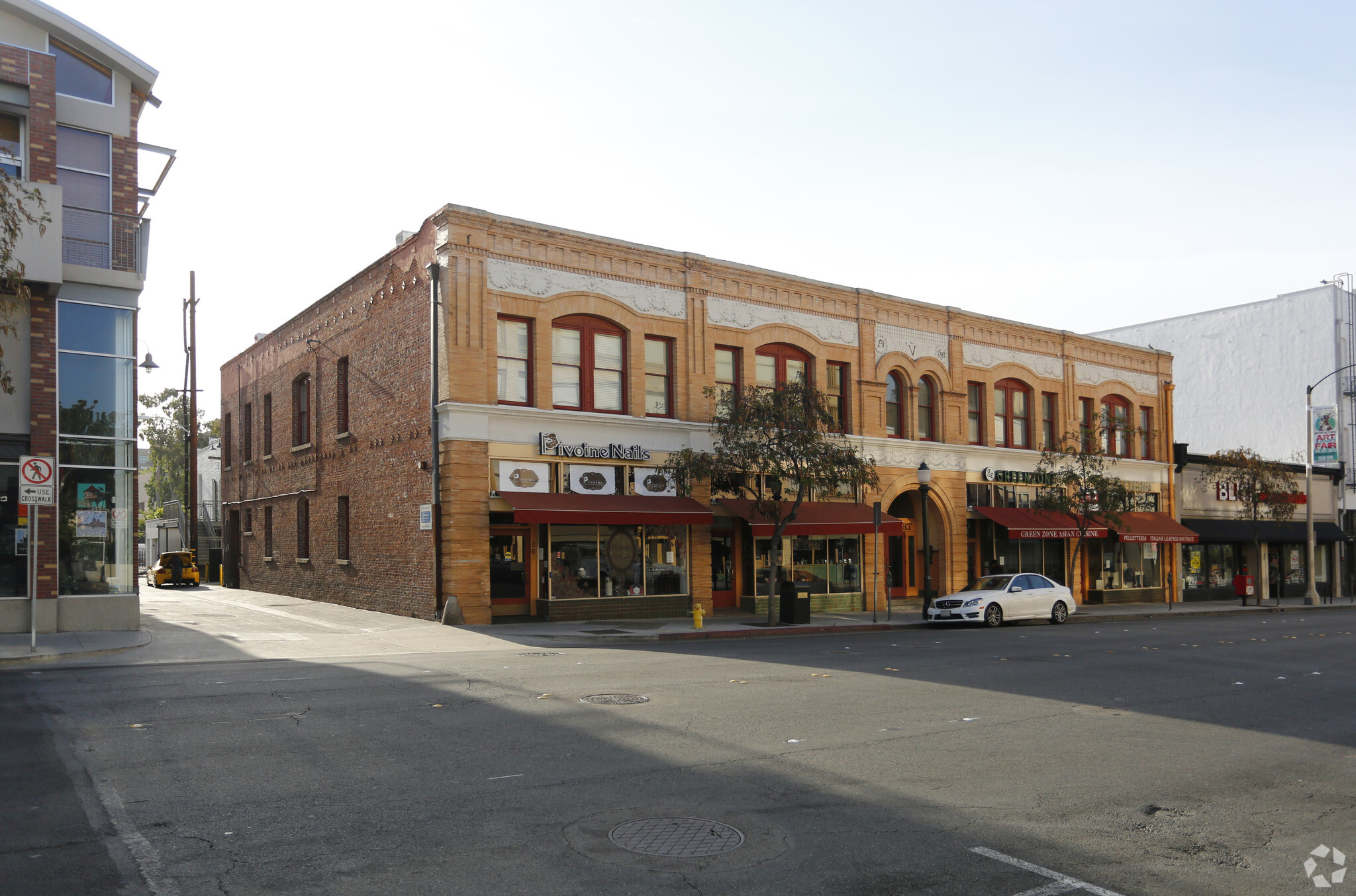 26-38 S Raymond Ave, Pasadena, CA for Rent