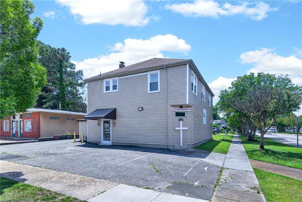 2546 Ballentine Blvd, Norfolk, VA for Sale