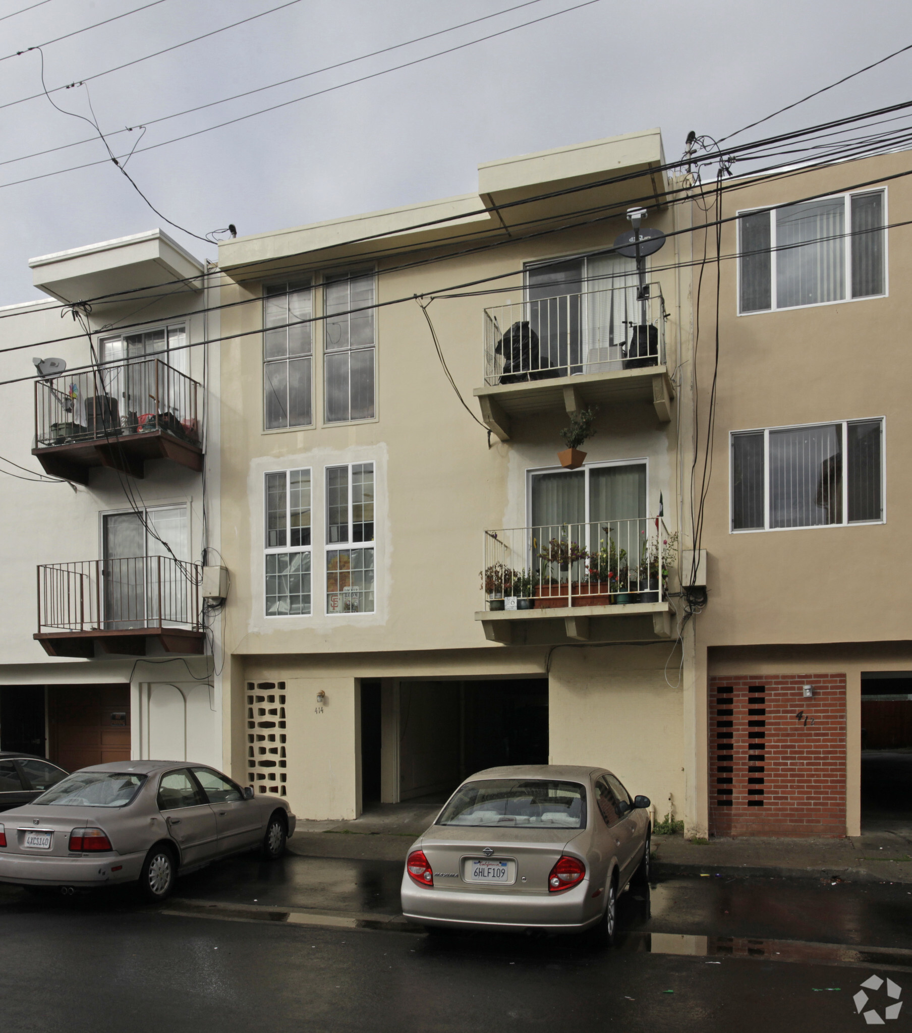 414 91st St, Daly City, CA for Sale